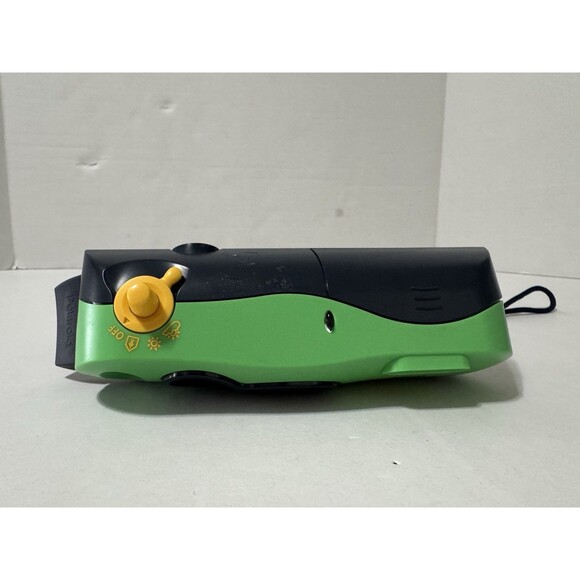 Polaroid i-Zone Green Instant Film Pocket Camera & Wrist Strap Vintage 2000 - Picture 4 of 10
